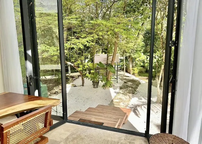 Glass Jungle With Amazing Views -10 Min Dt Pousada *