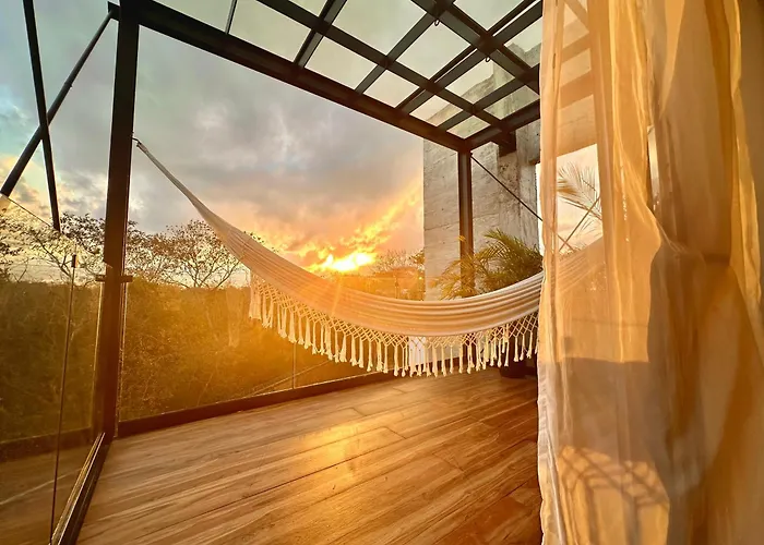 Glass Jungle With Amazing Views -10 Min Dt Pousada Playa del Carmen