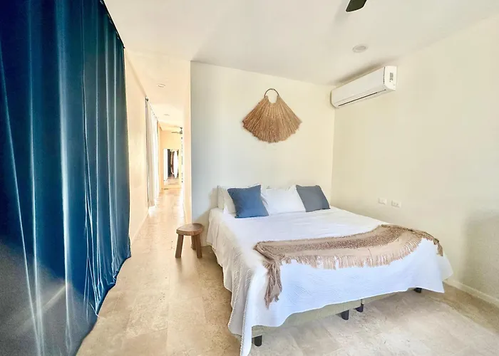 Glass Jungle With Amazing Views -10 Min Dt Pousada Playa del Carmen